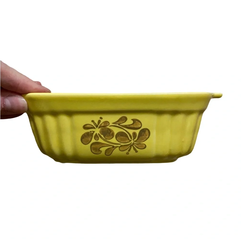 Vintage Pfaltzgraff 1983 FTDA 16 oz Casserole Baking Dish  Set Of 2